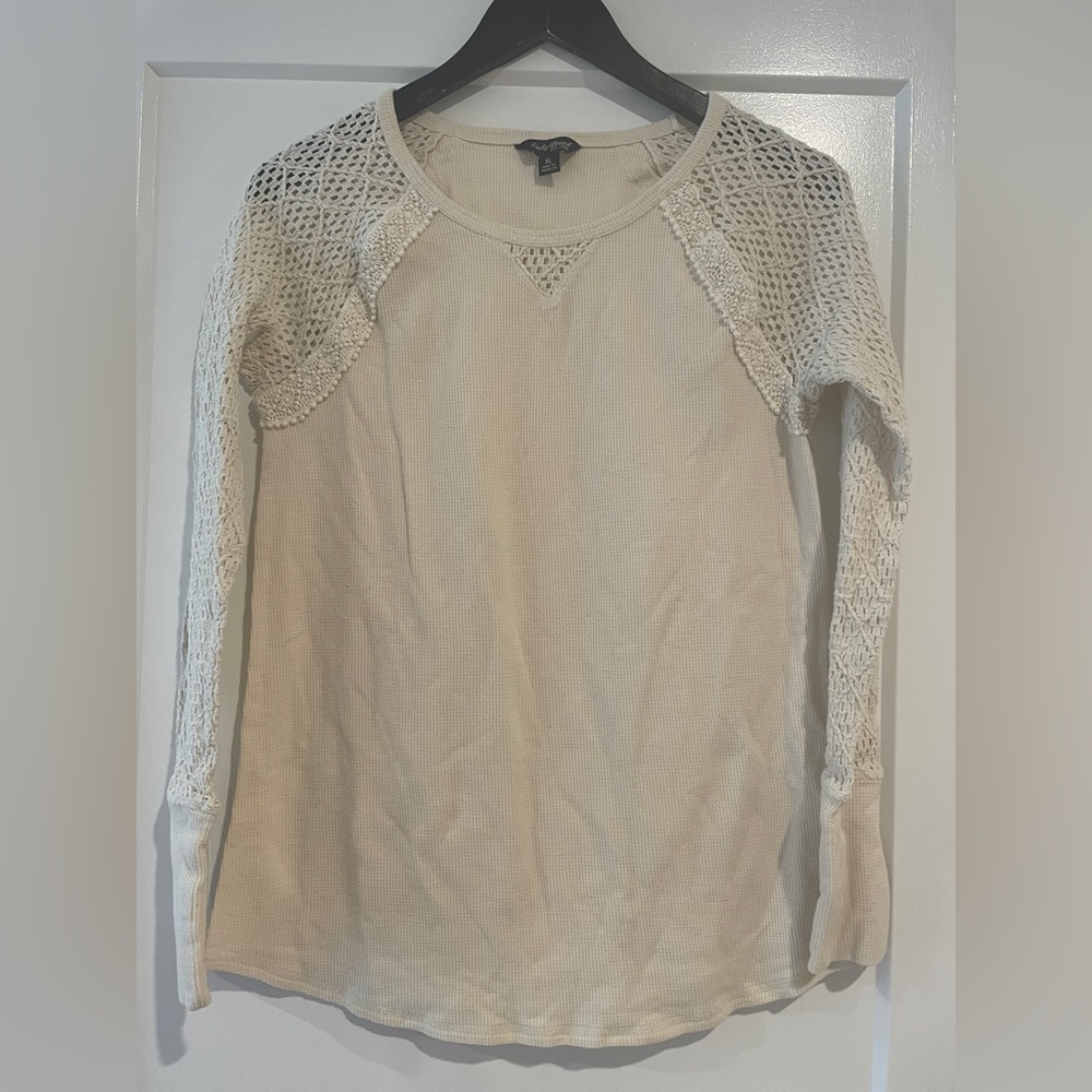 Lucky brand lace detail top
